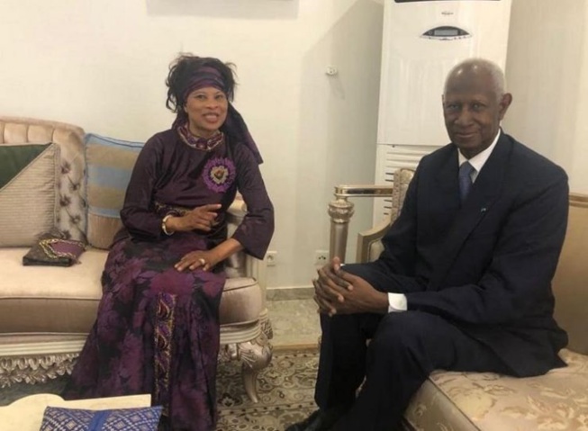 Retrouvaille chaleureuse entre Me Aissata Tall Sall et Abdou Diouf Retrouvaille chaleureuse entre Me Aissata Tall Sall et Abdou Diouf