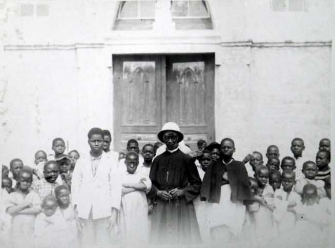 Le faux curé de Kayes converti l’Islam Le faux curé de Kayes converti l’Islam