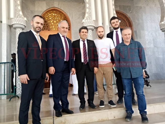 Des personnalités turques en visite à Massalikoul Jinaane