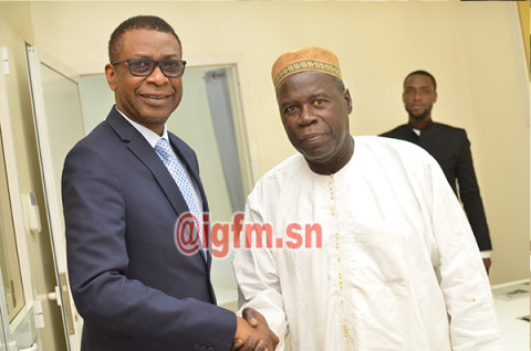 Le célèbre Mame Less Camara nouveau directeur de la rédaction de TFM Le célèbre Mame Less Camara nouveau directeur de la rédaction de TFM