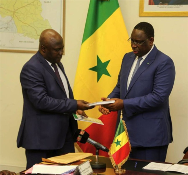 Gestion des affaires publiques: la Cour des comptes va (enfin) présenter ses rapports Gestion des affaires publiques: la Cour des comptes va (enfin) présenter ses rapports