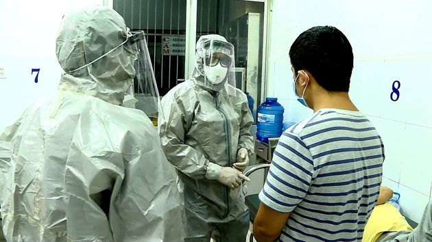 Coronavirus : l'OMS décrète l'urgence internationale mais "s'oppose à toute restriction aux voyages" Coronavirus : l'OMS décrète l'urgence internationale mais "s'oppose à toute restriction aux voyages"