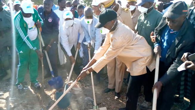 Cleaning Day à Gossas: Dionne annonce l’installation des Comités de quartier pour maintenir la ville propre