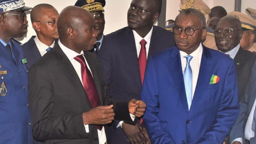 Insécurité dans la banlieue et les régions : Macky Sall recommande le maintien du dispositif de sécurité en cours Insécurité dans la banlieue et les régions : Macky Sall recommande le maintien du dispositif de sécurité en cours