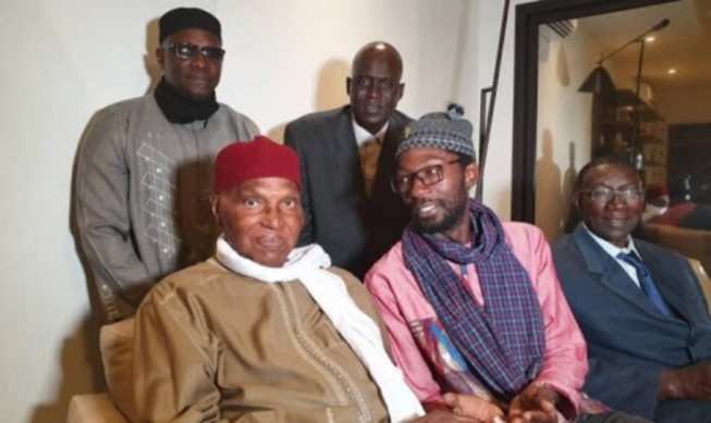 Injures du rappeur Kilifeu : le collectif Noo Lànk présente ses excuses à Me Wade Injures du rappeur Kilifeu : le collectif Noo Lànk présente ses excuses à Me Wade