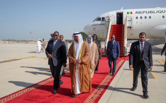 Les belles images de l’arrivée du Président Macky Sall à Abou Dhabi