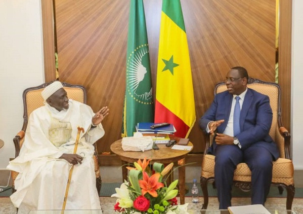 EL HADJI FANSOU BODIAN GUIDE RELIGIEUX IMAM RATIB DU DEPARTEMANT DE BIGNONA EL HADJI FANSOU BODIAN GUIDE RELIGIEUX IMAM RATIB DU DEPARTEMANT DE BIGNONA