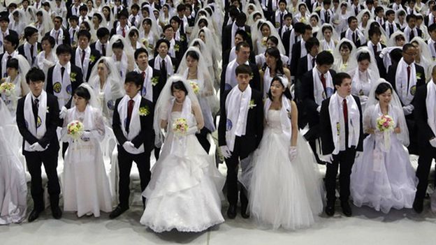 Séoul: 6000 jeunes couples mariés ce vendredi