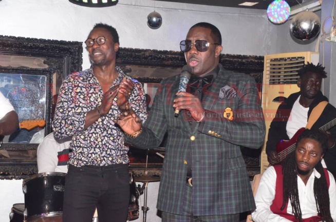 VIDÉO: Duo de feu entre Mbaye Dieye Faye et Sidy Samb qui signe son retour à la Villa Cristal. VIDÉO: Duo de feu entre Mbaye Dieye Faye et Sidy Samb qui signe son retour à la Villa Cristal.