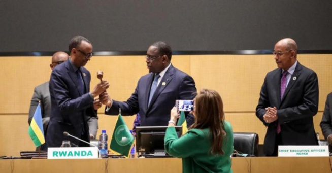 AUDA-NEPAD : MACKY SALL PASSE LE TÉMOIN À PAUL KAGAMÉ
