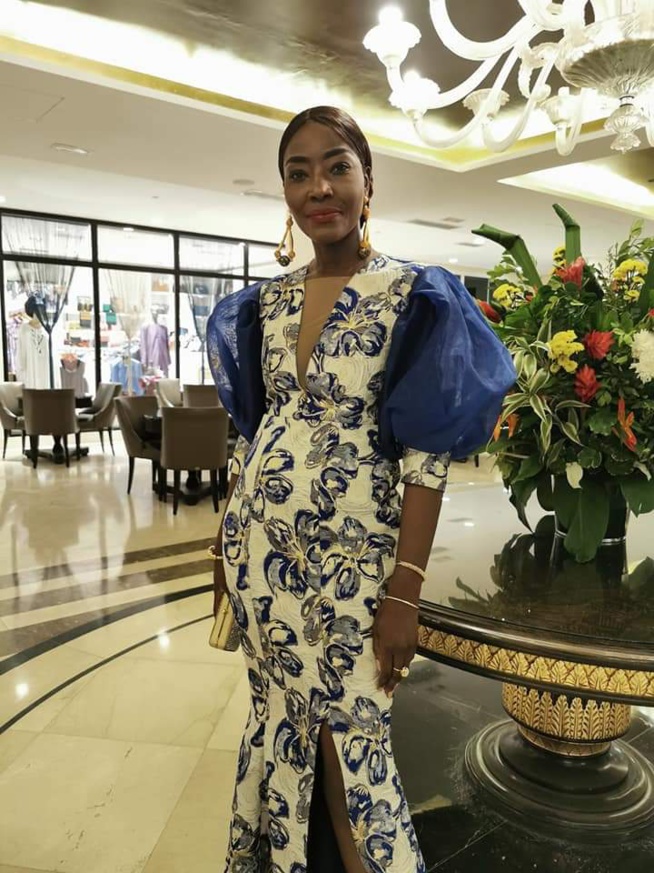 Coumba Gawlo ne cesse de nous éblouir avec sa beauté, sa classe et son élégance Coumba Gawlo ne cesse de nous éblouir avec sa beauté, sa classe et son élégance