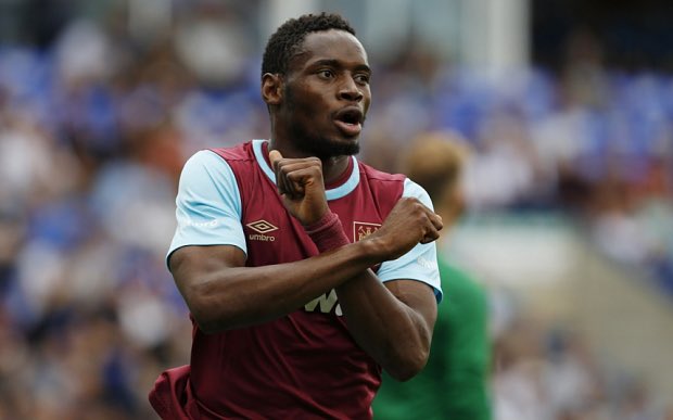 West Ham: Les fans réclament le retour de Diafra Sakho