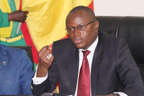 Affaire Sylvain Olivier: Le ministre des Sports Matar Bâ se rend à Dakar Sacré-Cœur Affaire Sylvain Olivier: Le ministre des Sports Matar Bâ se rend à Dakar Sacré-Cœur