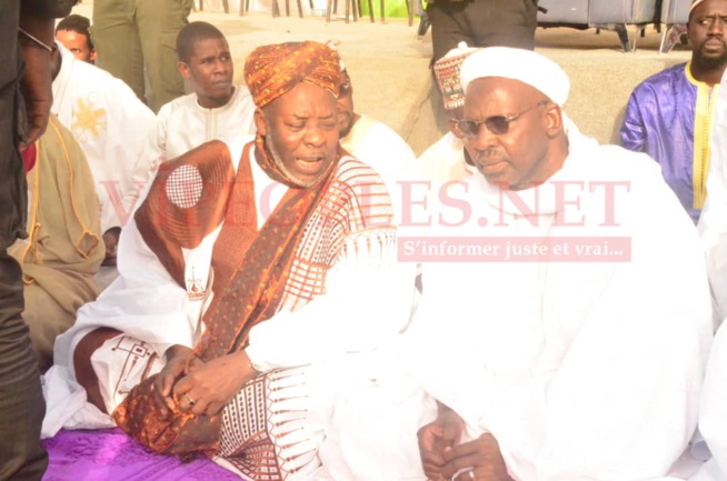 Les 43 images du Hadaratoul Jumah Nationale du fils cadet de Mame Baye, Baye Mbaye MC Niasse au stade Leopold Senghor