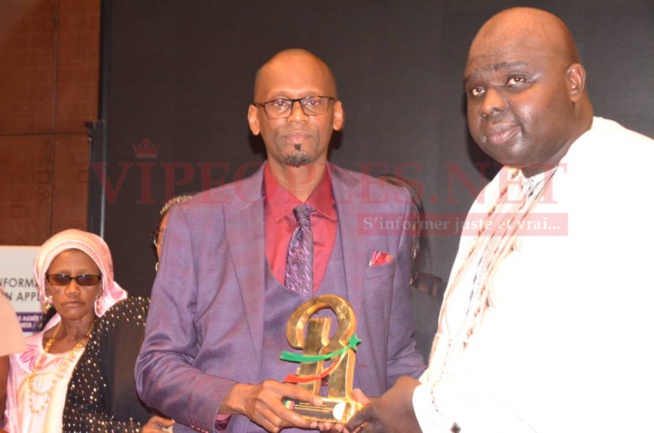 VIDÉO: Ce que vous avez raté en images sur la 8éme éditions des PRIX RANGNÉE au Musée de la Civilisation Noire. VIDÉO: Ce que vous avez raté en images sur la 8éme éditions des PRIX RANGNÉE au Musée de la Civilisation Noire.