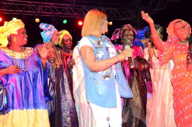 PHOTOS: FESTIVAL DU SAHEL, stylée et fashion,la lionne de la musique, TITI rougit encore de talent à Tamba