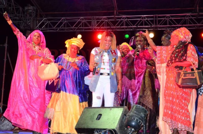 PHOTOS: FESTIVAL DU SAHEL, stylée et fashion,la lionne de la musique, TITI rougit encore de talent à Tamba