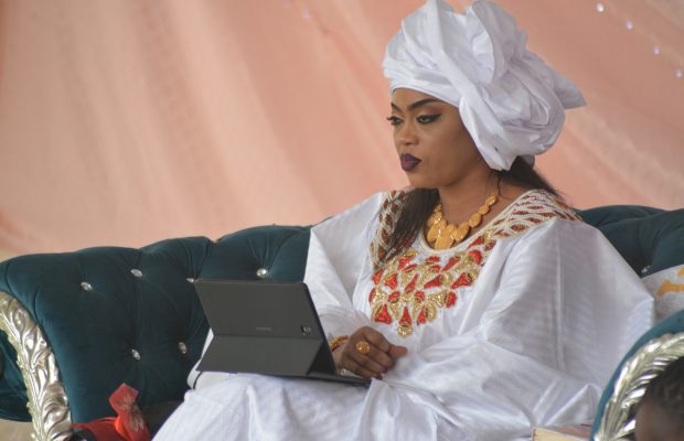 Des dahiras mourides décidés à museler Aida Diallo