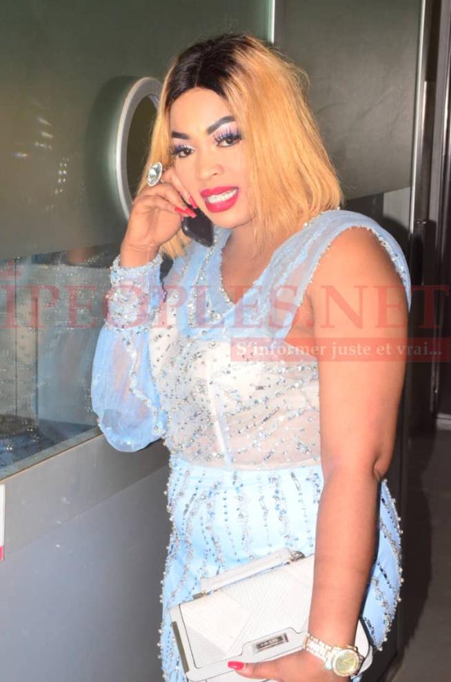Oumou Sow la femme du 13 mars à Sorano pour ses 1/4 de siècle au sargal de Néné Komé