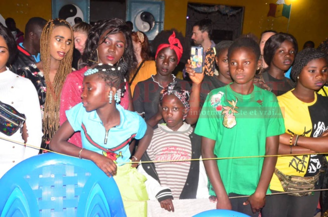 L’intégralité des images du grand concert de la lionne Titi au carnaval du sud de Kafountine