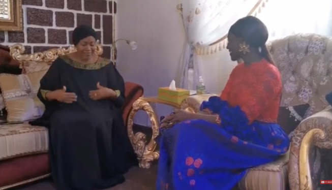 COUMBA GAWLO EN TOUTE COMPLICITÉ AVEC LA 1ERE DAME DE GUINÉE DÎENE KABA CONDÉ