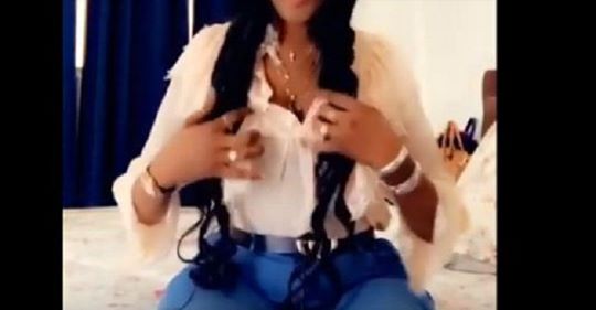 Les saisissantes Confidences de Nabou : « Une semaine souma teudoul, je deviens incontrôlable… » Les saisissantes Confidences de Nabou : « Une semaine souma teudoul, je deviens incontrôlable… »
