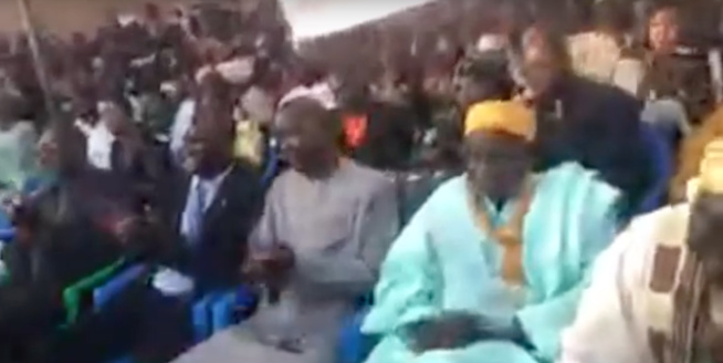 Direct Djida Thiaroye Kao: Inauguration des  salle de classe à l’école 27 par le maire cheikh Dieng