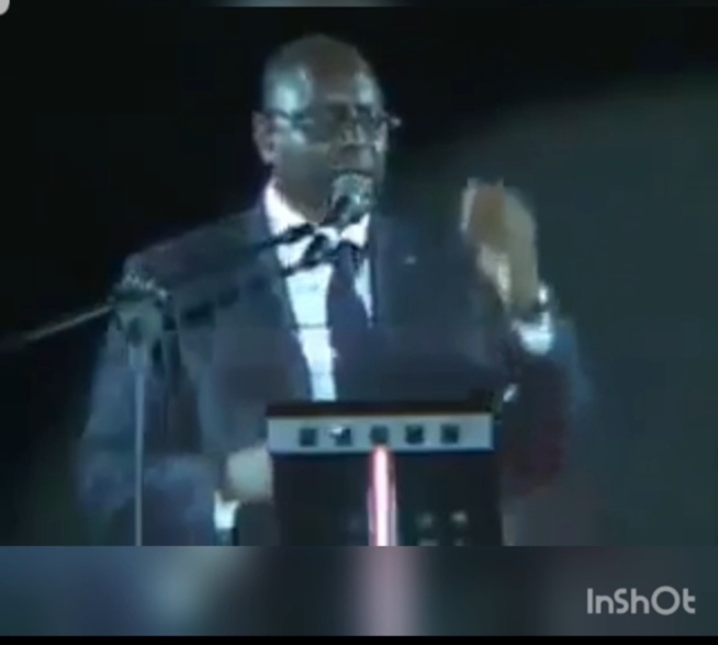 VIDÉO: Quand Macky s'opposait pour un 3eme mandat à Abdoulaye Wade. REGARDEZ