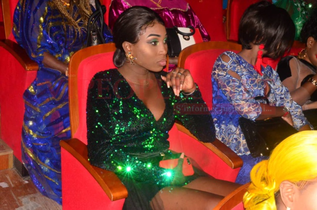 L'intégralité de la réussite de l'entrée de Tarba Mbaye au grand théâtre, les plus belles "Sagne Sé" ont répondu. Regardez L'intégralité de la réussite de l'entrée de Tarba Mbaye au grand théâtre, les plus belles "Sagne Sé" ont répondu. Regardez