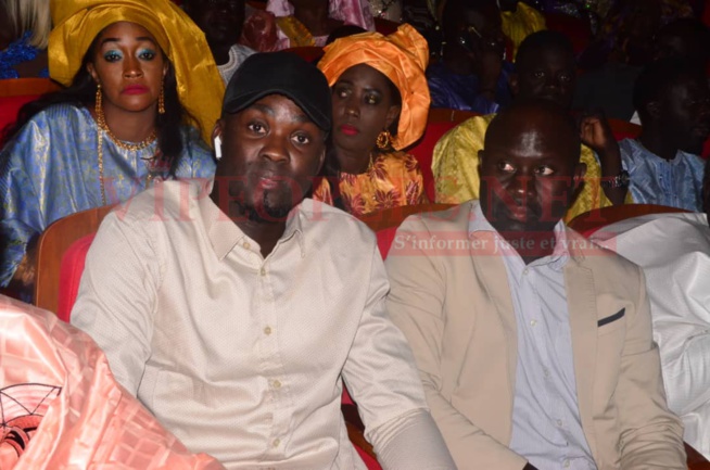 L'intégralité de la réussite de l'entrée de Tarba Mbaye au grand théâtre, les plus belles "Sagne Sé" ont répondu. Regardez