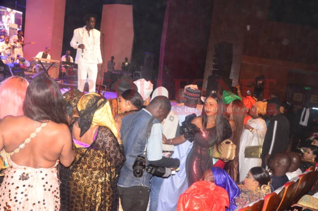 L'intégralité de la réussite de l'entrée de Tarba Mbaye au grand théâtre, les plus belles "Sagne Sé" ont répondu. Regardez L'intégralité de la réussite de l'entrée de Tarba Mbaye au grand théâtre, les plus belles "Sagne Sé" ont répondu. Regardez