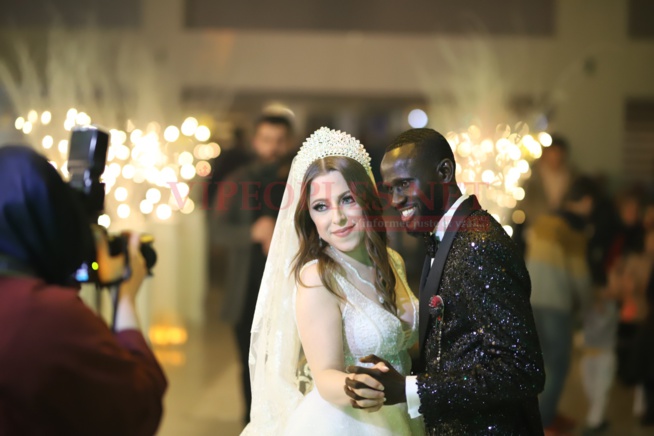 Les images du mariage de Ouzin Paradise le Sénégalais le plus influent dans les affaires à Istanbul en Turquie.
