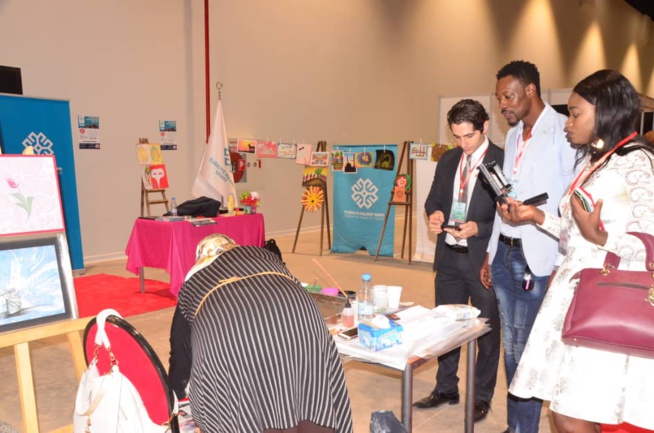 Direct Salon International de l'artisanat de Dakar au centre d'exposition de Diamniadio Direct Salon International de l'artisanat de Dakar au centre d'exposition de Diamniadio