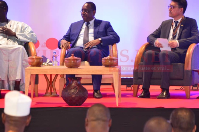 Tout ce que vous avez raté à l'ouverture du Salon international de l'artisanat au centre des expositions de Diamniadion Tout ce que vous avez raté à l'ouverture du Salon international de l'artisanat au centre des expositions de Diamniadion