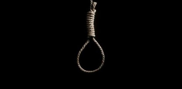 Thiès : un homme retrouvé m0rt p&ndu à Keur Demba Ngoye Thiès : un homme retrouvé m0rt p&ndu à Keur Demba Ngoye