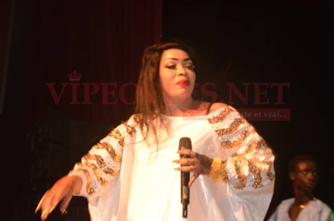 Admirez les différents "SAGNE SÉ" de Oumou Sow pour ses 25 ans de carrières à Sorano