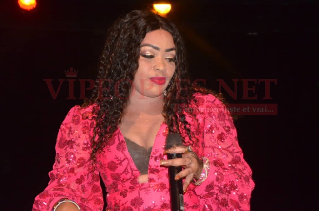 Admirez les différents "SAGNE SÉ" de Oumou Sow pour ses 25 ans de carrières à Sorano