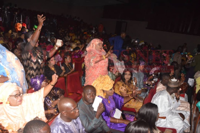 100 IMAGES: Comment Oumou Sow a mit les petits plats dans les grands à Sorano pour ses 25 ans de carrières. 100 IMAGES: Comment Oumou Sow a mit les petits plats dans les grands à Sorano pour ses 25 ans de carrières.