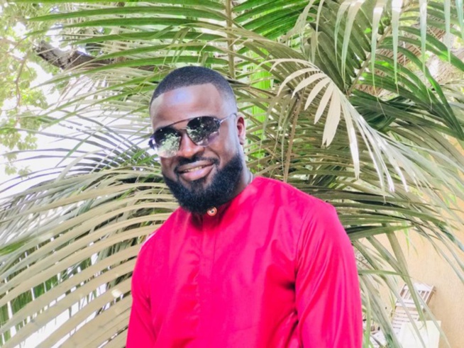 Moussa Kene Ki aka le vendeur de crêpes enlève les Rastas et dévoile un nouveau look (Photos) Moussa Kene Ki aka le vendeur de crêpes enlève les Rastas et dévoile un nouveau look (Photos)