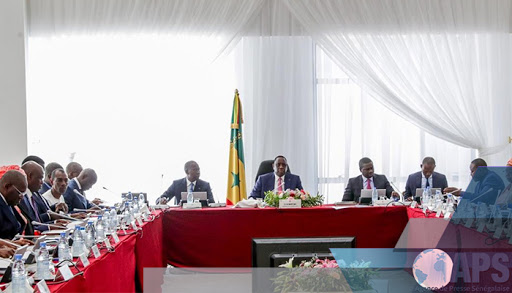 Covid19 / Le président Macky Sall préside deux fois par semaine un conseil national de sécurité sur les dimensions et implications de la gestion de la pandémie. Covid19 / Le président Macky Sall préside deux fois par semaine un conseil national de sécurité sur les dimensions et implications de la gestion de la pandémie.