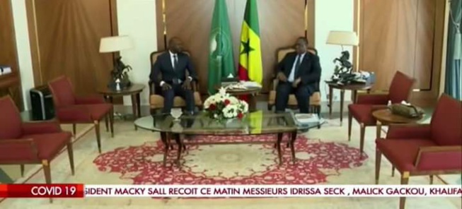 COVID-19: Sonko, Idy, Gackou, Khalifa Sall chez Macky Sall au palais. Quand un virus réunissent l'opposition au pouvoir COVID-19: Sonko, Idy, Gackou, Khalifa Sall chez Macky Sall au palais. Quand un virus réunissent l'opposition au pouvoir