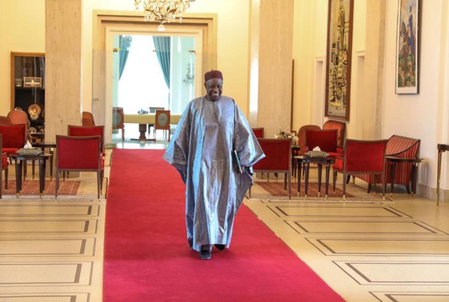Photos en live au Palais de la République: Macky Sall reçoit ses frères