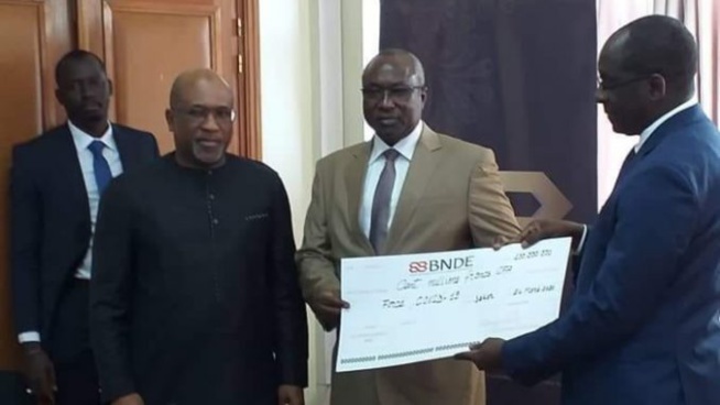 FORCE-COVID-19 : La Bnde verse 100 millions de Fcfa FORCE-COVID-19 : La Bnde verse 100 millions de Fcfa