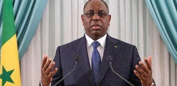 Coronavirus : Le président Macky Sall va recevoir les anciens premiers ministres Coronavirus : Le président Macky Sall va recevoir les anciens premiers ministres