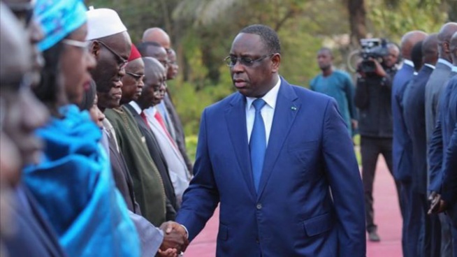 « Un ministre du gouvernement de Macky en Contact Avec un cas positif » Walf lâche une bombe sur le palais « Un ministre du gouvernement de Macky en Contact Avec un cas positif » Walf lâche une bombe sur le palais