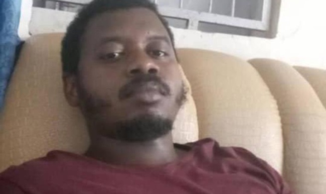 Voici Tidiane Diallo, le jeune dont la mort est imputée au médecin de garde de l’hôpital de la paix de Ziguinchor Voici Tidiane Diallo, le jeune dont la mort est imputée au médecin de garde de l’hôpital de la paix de Ziguinchor