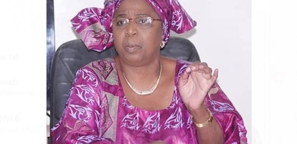 Audio diffusé dans les réseaux sociaux : Eva Marie Coll Seck dément et précise … Audio diffusé dans les réseaux sociaux : Eva Marie Coll Seck dément et précise …