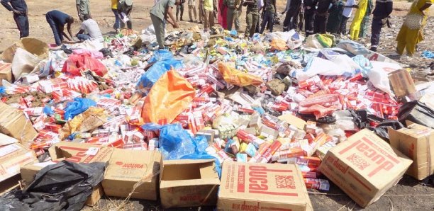 Opération spéciale Covid-19: La Douane saisit des tonnes de produits frauduleux Opération spéciale Covid-19: La Douane saisit des tonnes de produits frauduleux