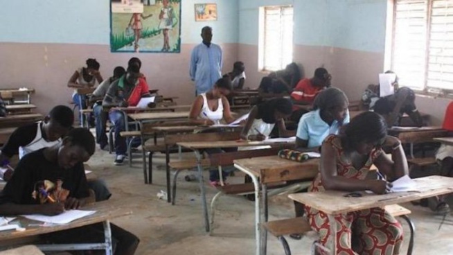 Urgent- La Date de reprise des cours pour les élèves en classe d’examen connue! Urgent- La Date de reprise des cours pour les élèves en classe d’examen connue!