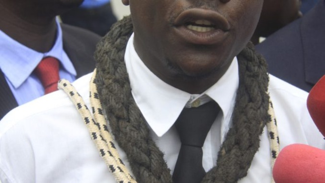 Famara Ibrahima Cissé gardé -à-vue au commissariat de Médina. Famara Ibrahima Cissé gardé -à-vue au commissariat de Médina.